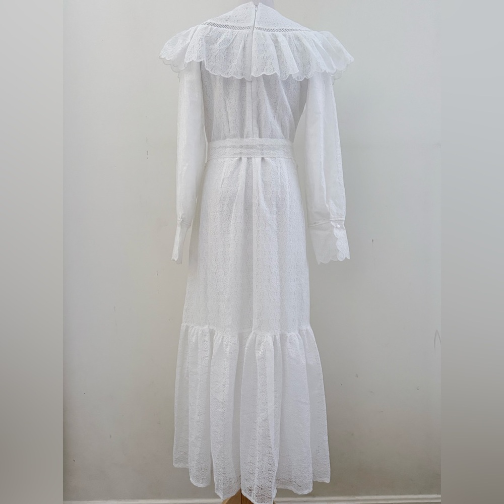 MALOU-FEMMES || Elegant White Ruffled Bib Lace Dress. Sz. EU 38 - US 6 - Picture 5 of 13